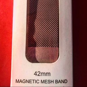 42mm Rose Toned Steel Mesh Apple Watch - Rose